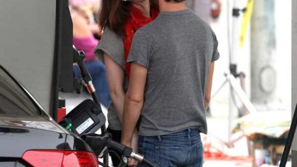Anne Hathaway : De tendres baisers avec son Adam, voilà son carburant !