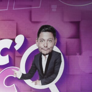 Exclusif - Cyril Hanouna, Sasha Elbaz - Sur le plateau de l'émission TPMP (Touche Pas à Mon Poste) présentée en direct par C.Hanouna et diffusée sur C8 - Paris le 07/09/2023 - © Jack Tribeca / Bestimage