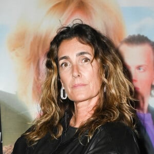 "Je suis totalement indépendant donc je n'ai pas de salaire en fait"
Exclusif - Agnès Boulard (Mademoiselle Agnès) - Avant-première française du film "La vengeance au triple galop" au Cinéma Gaumont Champs-Elysées à Paris le 28 septembre 2021. © Coadic Guirec/Bestimage 