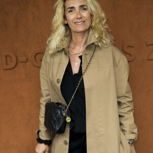 Il s'agit de Mademoiselle Agnès, figure de la télévision et de la mode depuis 30 ans
Mademoiselle Agnès (Agnès Boulard) au village des internationaux de France de tennis de Roland Garros 2019 à Paris le 7 juin 2019. © JB Autissier / Panoramic / Bestimage 