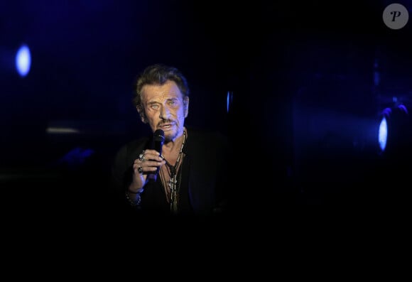 Johnny Hallyday en concert au Vélodrome à Arcachon, où 8500 personnes sont venues l'acclamer. Le 19 juillet 2016 © Patrick Bernard-Thibaud Moritz / Bestimage