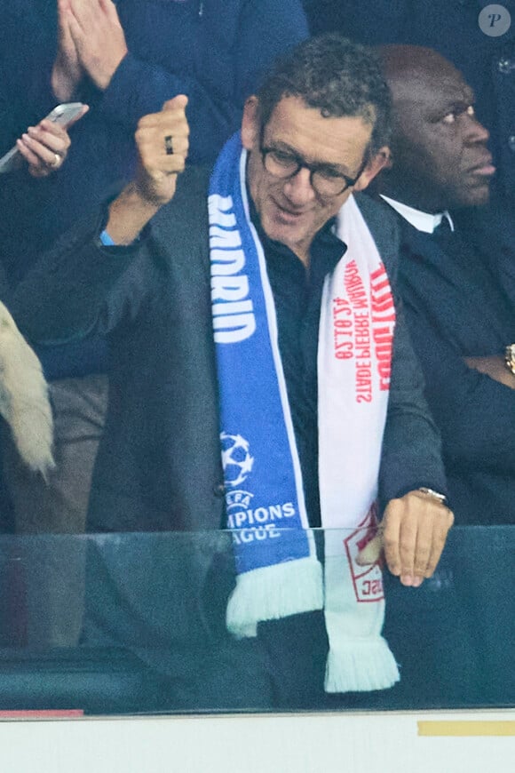 Dany Boon , Wilfrid Mbappé en tribune lors du match de football en ligue des champions (Champions League) au stade Décathlon Aréna Stade Pierre Mauroy : Lille l'emporte 1 - 0 face au Real Madrid le 2 octobre 2024.