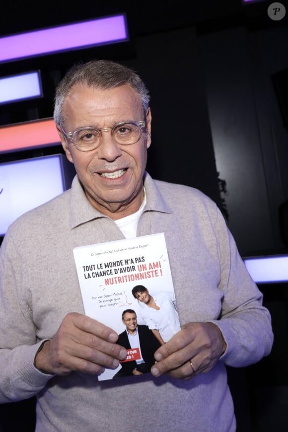 Exclusif - Portrait de Jean-Michel Cohen à Paris, le 23 janvier 2024. © Cédric Perrin/Bestimage 