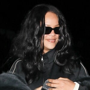 
Rihanna à la sortie du du restaurant italien Giorgio Baldi à Los Angeles.