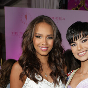 Indira Ampiot et Eve Gilles (Miss France 2024) - Photocall du 5ème gala de charité de l'association "Les Bonnes Fées" à l'occasion de la campagne mondiale "Octobre Rose" à l'hôtel Peninsula, Paris le 3 octobre 2024. A l'occasion de la campagne mondiale "Octobre Rose", l'hôtel Peninsula Paris lance son programme caritatif "Peninsula in Pink", dont les bénéfices seront reversés à l'association "Les Bonnes Fées". © Coadic Guirec/Bestimage