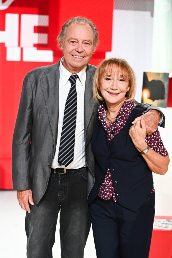 Exclusif - Michel Leeb et Marie-Anne Chazel - Enregistrement de l'émission "Vivement Dimanche" au Studio Gabriel à Paris, présentée par M.Drucker et diffusée le 5 octobre sur France 3 © Guillaume Gaffiot / Bestimage 