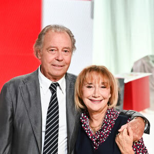 Exclusif - Michel Leeb et Marie-Anne Chazel - Enregistrement de l'émission "Vivement Dimanche" au Studio Gabriel à Paris, présentée par M.Drucker et diffusée le 5 octobre sur France 3 © Guillaume Gaffiot / Bestimage 