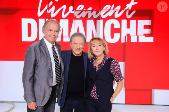 Exclusif - Michel Leeb, Michel Drucker et Marie-Anne Chazel - Enregistrement de l'émission "Vivement Dimanche" au Studio Gabriel à Paris, présentée par M.Drucker et diffusée le 5 octobre sur France 3 © Guillaume Gaffiot / Bestimage 