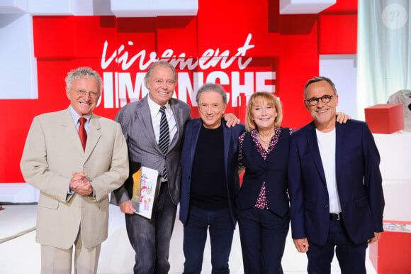 Exclusif - Nelson Monfort, Michel Leeb, Michel Drucker, Marie-Anne Chazel et Emmanuel Chaunu - Enregistrement de l'émission "Vivement Dimanche" au Studio Gabriel à Paris, présentée par M.Drucker et diffusée le 5 octobre sur France 3 © Guillaume Gaffiot / Bestimage 