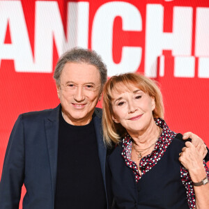 Exclusif - Michel Drucker et Marie-Anne Chazel - Enregistrement de l'émission "Vivement Dimanche" au Studio Gabriel à Paris, présentée par M.Drucker et diffusée le 5 octobre sur France 3 © Guillaume Gaffiot / Bestimage 