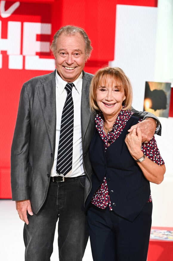 Exclusif - Michel Leeb et Marie-Anne Chazel - Enregistrement de l'émission "Vivement Dimanche" au Studio Gabriel à Paris, présentée par M.Drucker et diffusée le 5 octobre sur France 3 © Guillaume Gaffiot / Bestimage 