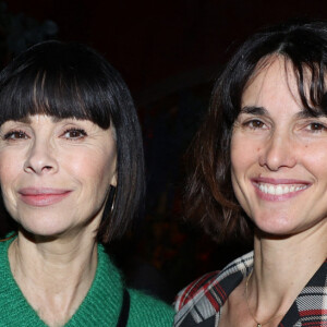 Samy, son deuxième enfant, était atteint de polyhandicap.
Mathilda May et Eglantine Emeye assistent au lancement du livre 'L'esprit Artificiel' de Raphael Enthoven organisé par Five Eyes Production au Buddha Bar à Paris, France, le 23 janvier 2024.