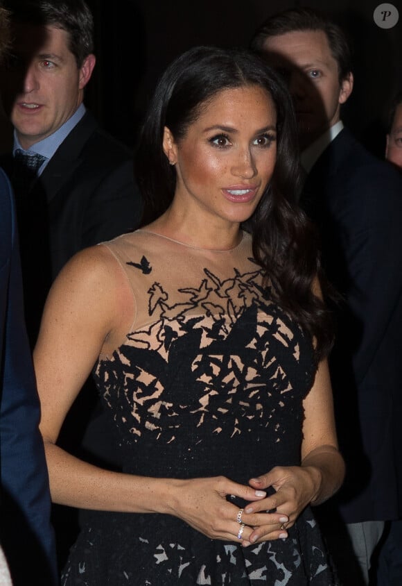 Meghan Markle, duchesse de Sussex lors du gala 2018 de l'Australian Geographic Society à Sydney le 26 octobre 2018. 