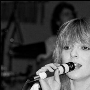 France Gall en 1982 sur scène.