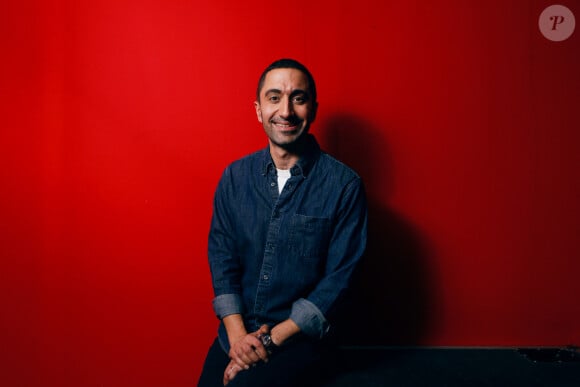 Exclusif - Jimmy Mohamed - Backstage - Enregistrement de l'émission "Tout le monde chante contre le cancer" au Cirque Phénix à Paris, présentée par J.Anthony et E.Gossuin et diffusée le 4 janvier sur W9 © Christophe Clovis / Bestimage 