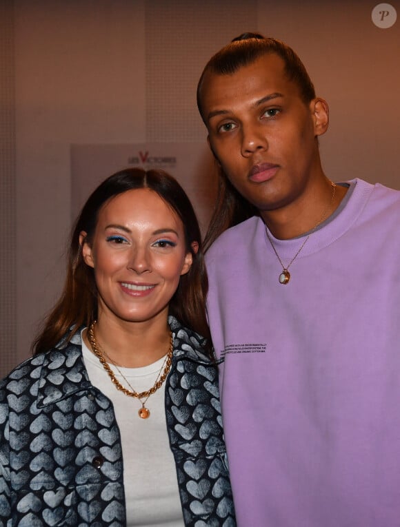 Exclusif - Stromae avec sa femme Coralie Barbier en backstage de la 38ème cérémonie des Victoires de la musique à la Seine musicale de Boulogne-Billancourt, France, le 10 février 2023. © Moreau-Veren/Bestimage