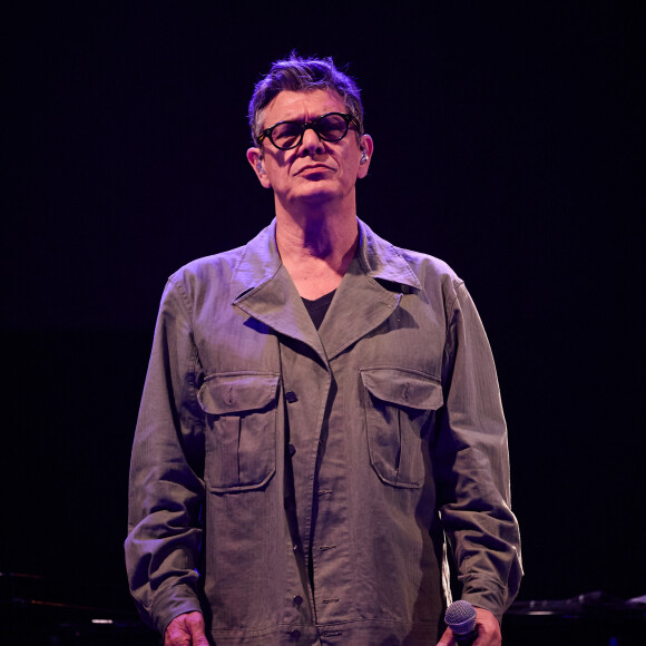 Exclusif - Marc Lavoine est en concert acoustique "piano - voix" avec son pianiste Alain Lanty, en plein air à la Citadelle à Saint-Tropez le 15 août 2023. © Cyril Moreau / Bestimage