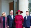 Brigitte Macron et le président de République, Emmanuel Macron, ont reçu la visite d'un couple royal
 
Brigitte Macron, le roi Philippe de Belgique, la reine Mathilde, le président Emmanuel Macron au palais de l'Elysée à Paris le 14 octobre 2024. Le couple royal de Belgique démarre une visite d'état de trois jours en France. © Dominique Jacovides / Bestimage