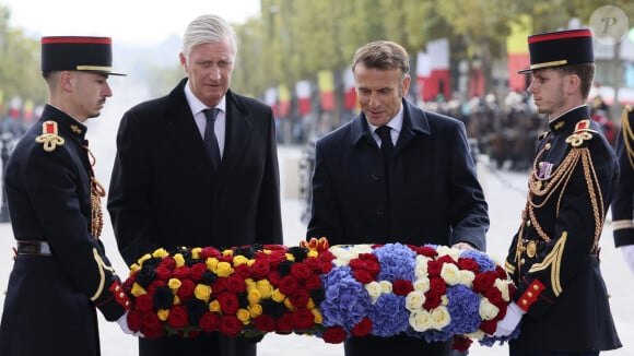 Cérémonie d'accueil officiel du roi Philippe et la reine Mathilde de Belgique par le Président de la République E.Macron et la première dame B.Macron au pied de l'Arc de Triomphe, le 14 octobre 2024. Leurs Majestés le Roi et la Reine des Belges sont en visite d'Etat en France du 14 au 16 octobre 2024. © Benoît Doppagne / Pool / Photonews / Bestimage