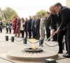 Les deux couples se sont d'abord rendus à une cérémonie d'accueil à l'Arc de Triomphe
 
Cérémonie d'accueil officiel du roi Philippe et la reine Mathilde de Belgique par le Président de la République E.Macron et la première dame B.Macron au pied de l'Arc de Triomphe, le 14 octobre 2024. Leurs Majestés le Roi et la Reine des Belges sont en visite d'Etat en France du 14 au 16 octobre 2024. © Benoît Doppagne / Pool / Photonews / Bestimage