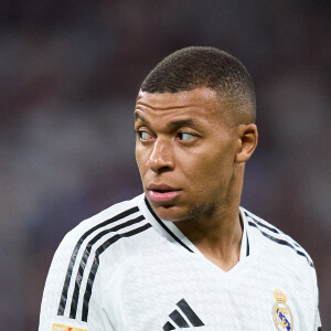 Kylian Mbappé joue avec le Real Madrid à Madrid. © LGM/Panoramic/Bestimage)