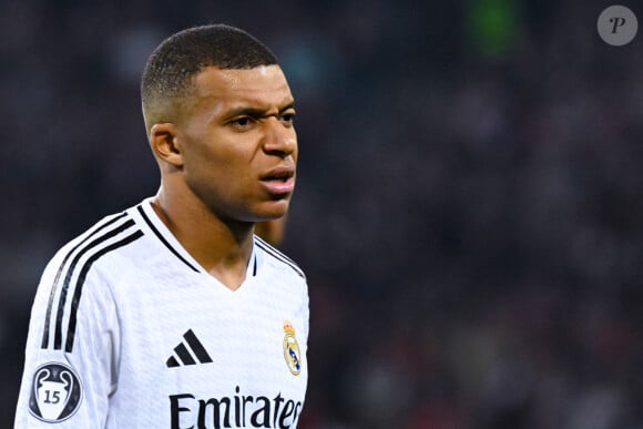 D'après la presse suédoise, Kylian Mbappé est visé par une plainte
 
Kylian Mbappé joue avec le Real Madrid à Madrid. ( Photo by federico pestellini / panoramic ) -