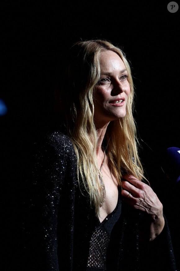 Vanessa Paradis au photocall de la cérémonie d'ouverture de la 15ème édition du festival Lumière à la Halle Tony Garnier de Lyon le 12 octobre 2024. © Dominique Jacovides / Bestimage