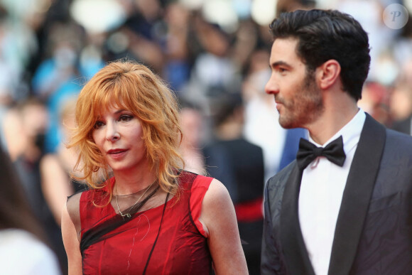 Mylène Farmer et Tahar Rahim - Montée des marches du film " Annette " lors de la cérémonie d'ouverture du 74ème Festival International du Film de Cannes. Le 6 juillet 2021 © Borde-Jacovides-Moreau / Bestimage