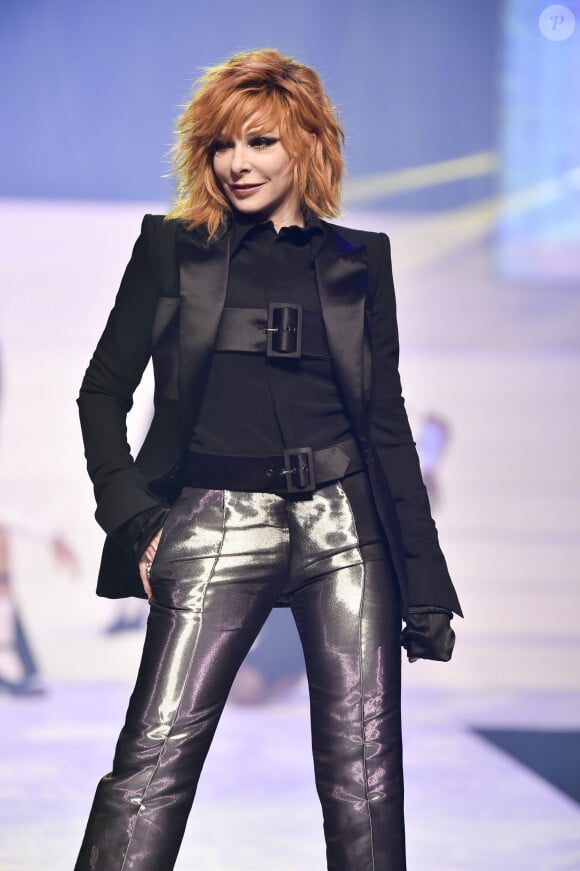 Mylène Farmer - Défilé de mode Haute-Couture printemps-été 2020 "Jean Paul Gaultier" à Paris. Le 22 janvier 2020