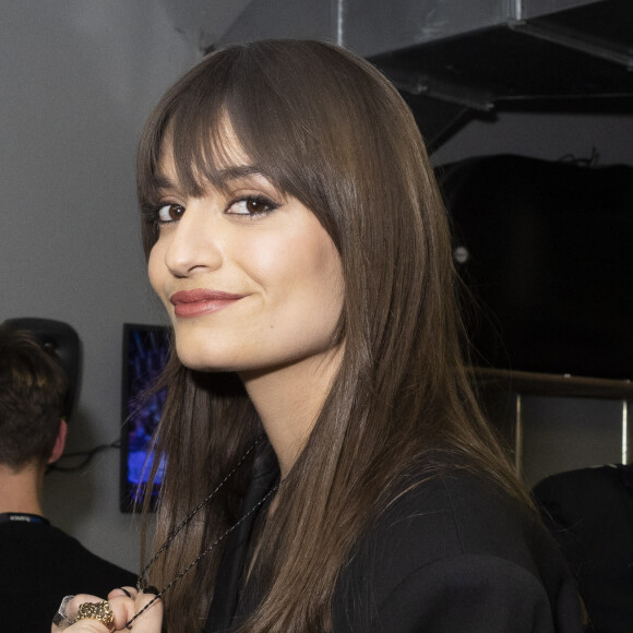 Clara Luciani est devenue maman d'un petit garçon
Exclusif - Clara Luciani - Backstage de l'émission spéciale "Unis pour l'Ukraine" à la Maison de la Radio et de la Musique, diffusée en direct sur France 2 et présentée par Nagui et Leïla.Kaddour à Paris © Cyril Moreau / Jack Tribeca / Bestimage 