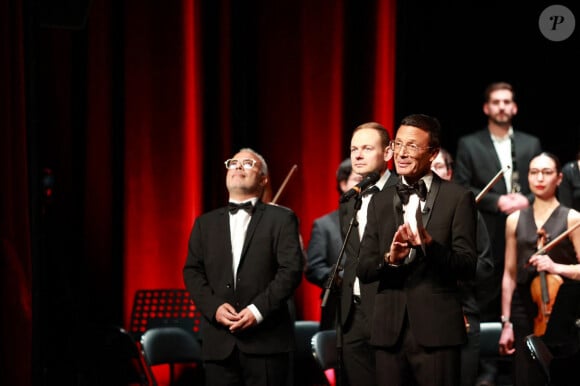 Le compositeur et pianiste de renommée internationale Omar Harfouch a joué en première mondiale sa nouvelle création "Concerto pour la paix" avec l'Orchestre Méditerranéen de Béziers, composé de 43 musiciens et du chef d'orchestre Mathieu Bonin, accompagné au violon par la célèbre violoniste Anne Gravoin. © Daniel Topic via Bestimage