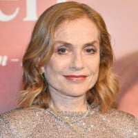 Isabelle Huppert : cette rare apparition avec son mari Ronald Chammah et leurs deux fils