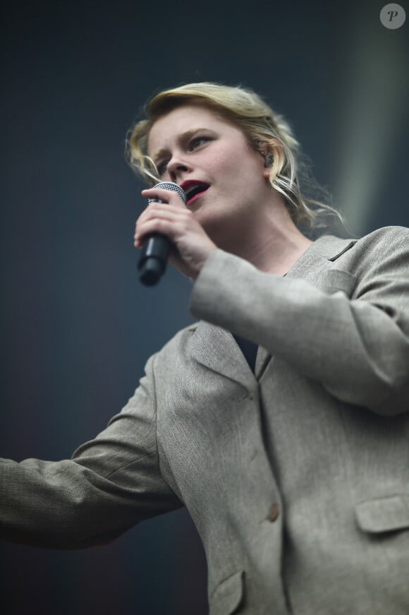 Zaho de Sagazan en concert lors du 3ème festival "Soeurs Jumelles" à Rochefort, le 1er juillet 2023. 