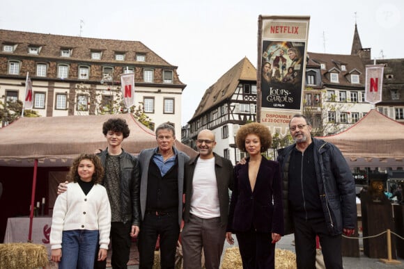 Alize Caugnies, Jean Reno, Franck Dubosc, Lisa Do Couto Teixeira, Raphaël Romand - Netflix a choisi la capitale alsacienne pour lancement du film ''Loups-garous'' à Strasbourg, France, le 19 octobre 2024. Elyxandro Cegarra/Panoramic/Bestimage