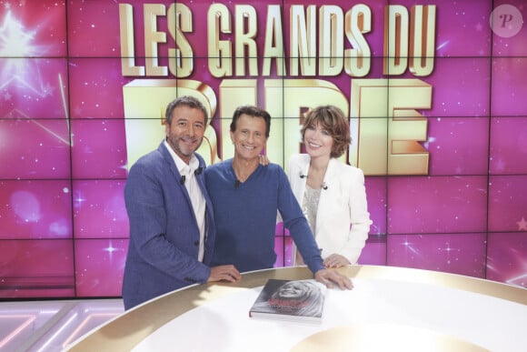 Notamment Vincent Perrot,
Exclusif - Bernard Montiel, Vincent Perrot, Karen Cheryl - Enregistrement de l'émission "Les grands du rire", présentée par K.Chéryl et B.Montiel, diffusée le 26 octobre sur C8 © Jack Tribeca / Bestimage 