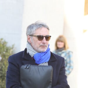 Antoine de Caunes assistant aux funérailles du journaliste français Philippe Gildas au cimetière du Père Lachaise à Paris, France, le 5 novembre 2018. Photo par ABACAPRESS.COM