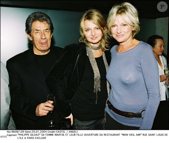 Maryse était la mère de Valérie Leulliot, née d'un premier mariage.
Philippe Gildas, sa femme Maryse et sa fille Valérie Leulliot à l'ouverture du restaurant "Mon vieil ami" à Paris.