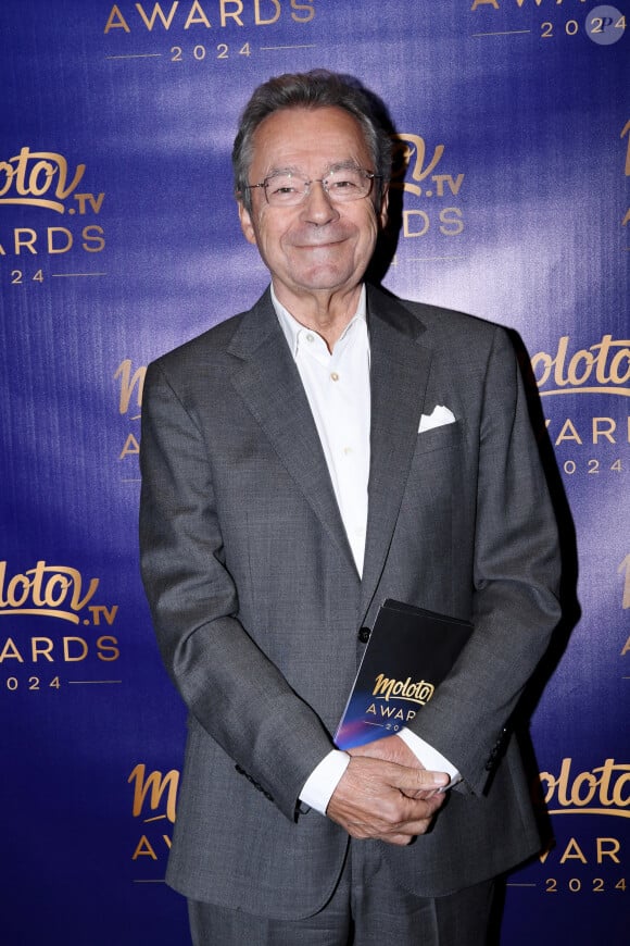 Exclusif - Michel Denisot ( président de la 1ère édition des Molotov TV Awards 2024) lors de la soirée de remise de prix Molotov TV Awards 2024, première édition, pour récompenser les programmes télés préférés. Avec plus de 1,5 millions de votes comptabilisés pour cette édition, les Molotov TV Awards 2024 ont mis en lumière les émissions, les programmes et personnalités TV les plus marquants de la saison TV de septembre 2023 à juin 2024. Lors de cette première édition, sous la présidence de M.Denisot, les participants ont pu voter pour 18 catégories du jeudi 5 septembre au jeudi 26 septembre 2024 Paris, le 1er octobre 2024. © Rachid Bellak / Bestimage