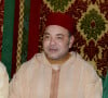 Le roi y séjourne occasionnellement avec sa famille
Le Prince Moulay Rachid et Lalla Oum Keltoum posent avec le roi Mohammed VI (C) lors de la traditionnelle cérémonie du henné, marquant la célébration de leur mariage au palais royal de Rabat au Maroc le 13 novembre 2014. 