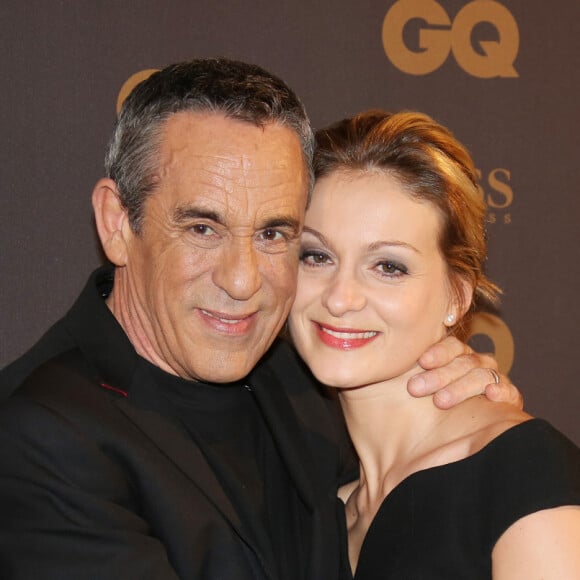 Thierry Ardisson et sa femme Audrey Crespo-Mara - Photocall de la cérémonie des "GQ 2015, Les Hommes de l'Année" au Shangri-La Hotel à Paris, le 25 janvier 2016. © Denis Guignebourg/Bestimage