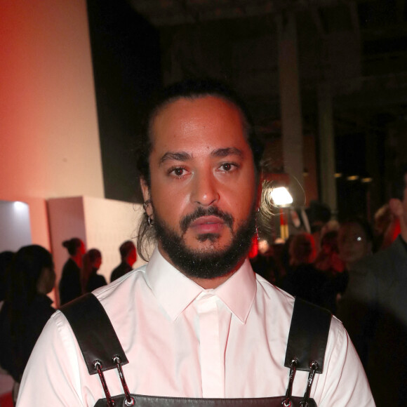 Un ancien technicien, présent sur la tournée de Slimane a déposé plainte contre lui lundi 28 octobre
 
Slimane - " Dîner de la Mode " au bénéfice du Sidaction, au Palais de Tokyo, dans le cadre de la Fashion Week de Paris. Le 25 Janvier 2024. © Bertrand Rindoff Petroff / Bestimage