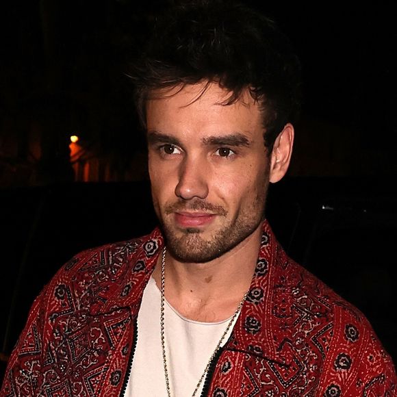 Liam Payne, la thèse du suicide mise à mal par les images de vidéosurveillance
 
Liam Payne et sa compagne Kate Cassidy à Paris.
