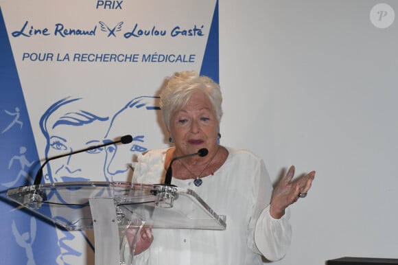 Line Renaud - 1ère édition de la remise du prix "Line Renaud - Loulou Gasté", pour la recherche médicale, à la Maison de la Recherche à Paris. Le 25 octobre 2019 © Coadic Guirec / Bestimage