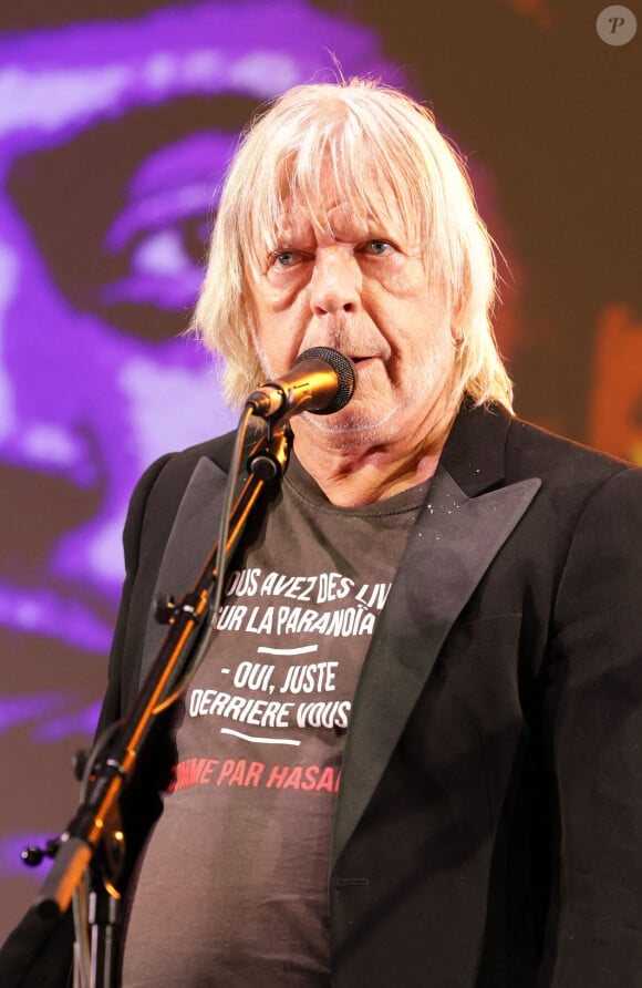 En tournée depuis plusieurs mois, Renaud vient d'annuler deux concerts
Le chanteur Renaud (Renaud Séchan) - Les amis musiciens de Renaud ont donné un concert à la Mairie du 13ème à Paris le 5 septembre 2024 © Coadic Guirec/Bestimage