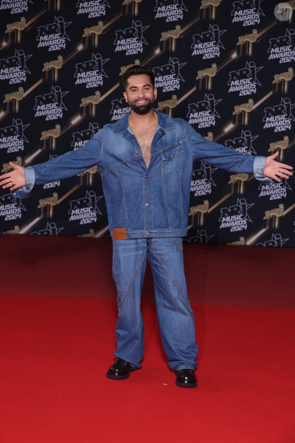 Kendji Girac - Photocall de la 26ème édition des NRJ Music Awards au palais des festivals de Cannes, le 1er novembre 2024. © Guignebourg / Bebert / Bestimage 