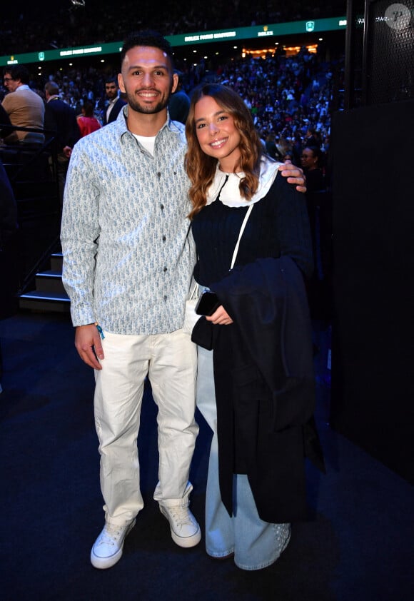 Le footballeur Gonçalo Ramos et sa compagne Margarida Amaral Domingues - Célébrités assistent à la finale du tournoi de tennis ATP Masters 1000 de Paris (Paris Rolex Master) remportée par Alexander Zverev contre Ugo Humbert à l'Accor Arena - Palais Omnisports de Paris-Bercy, Paris le 3 novembre 2024. © Veeren/Bestimage