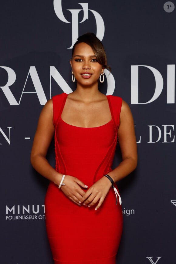 Indira Ampiot (miss France 2023) - Photocall de la soirée de gala "le Grand Dîner" au Palais Bulles à Théoule-sur-mer lors du 77ème Festival International du Film de Cannes le 18 mai 2024. © Christophe Clovis / Bestimage