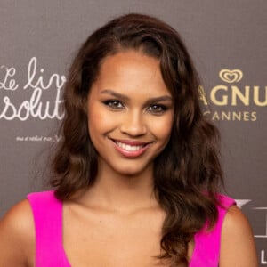 Celle-ci comprend du sport, l'appel à un nutritionniste.
Indira Ampiot (Miss France 2023) - Soirée sur la plage Magnum lors du 76ème Festival International du Film de Cannes le 21 mai 2023. © Cannes Magnum/Jeremy Melloul/Bestimage
