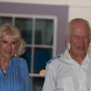 Le roi Charles III d'Angleterre et la reine consort Camilla Parker Bowles lors d'une réception au musée Robert Louis Stevenson dans les Iles Samoa, à l'occasion de leur visite en Australie. Le 25 octobre 2024 © Ian Vogler / MirrorPix / Bestimage 