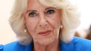 La mise en retrait de la reine Camilla prolongée, la famille royale encore fragilisée malgré une bonne nouvelle